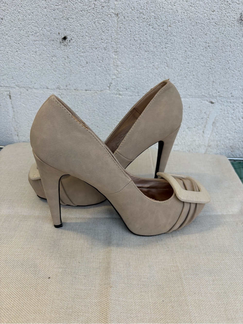 Qupid Heels - Picture 5 of 8
